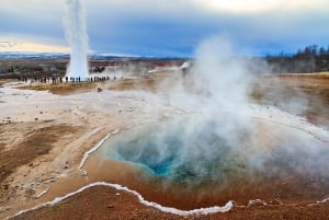 Reykjavik: Small Group Golden Circle Tour with 7 Stops