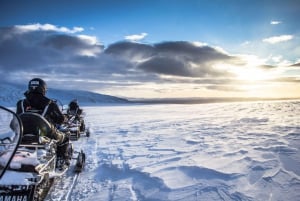 Reykjavik: Golden Circle Super Jeep and Snowmobiling Tour