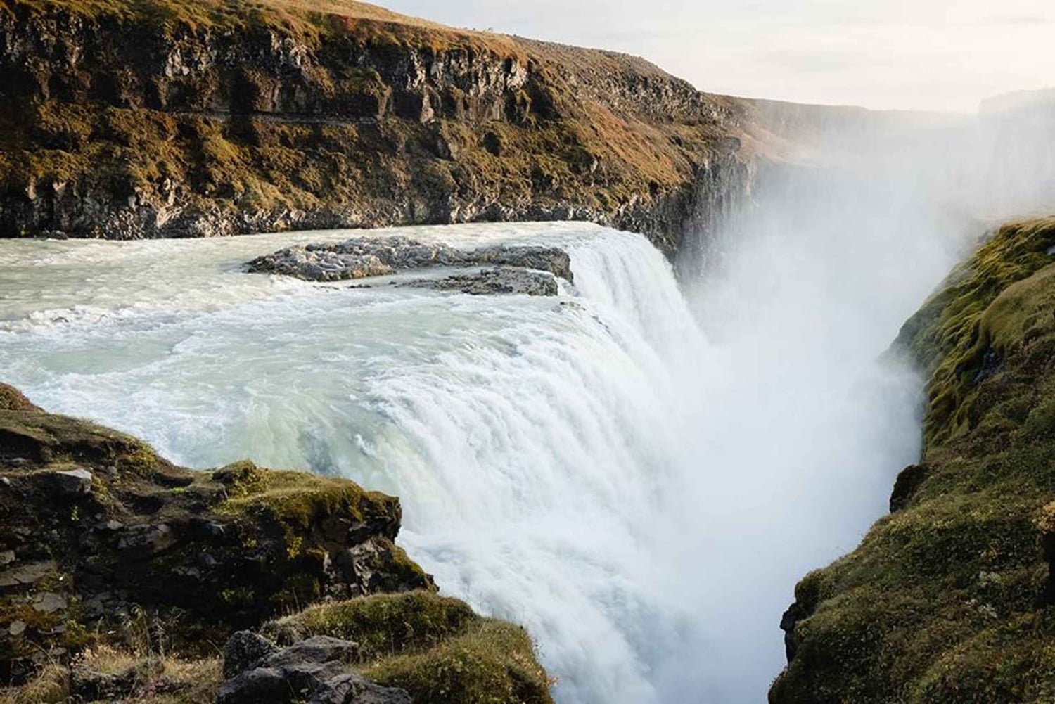 Reykjavik: Excursão de jipe ao Círculo Dourado com mota de neve