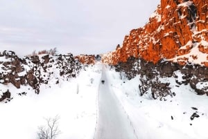 Reykjavik: Excursão de jipe ao Círculo Dourado com mota de neve