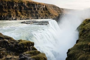 Reykjavik: Excursão de jipe ao Círculo Dourado com mota de neve