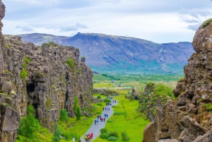 Reykjavík: Golden Circle Tour und Eintrittskarte für die Sky Lagoon