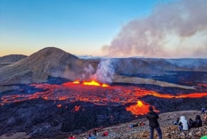 Reykjavík: Guidad eftermiddagsvandring till en ny vulkanplats