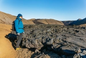 Reykjavik: Guided Tour to Volcano and Reykjanes Geopark