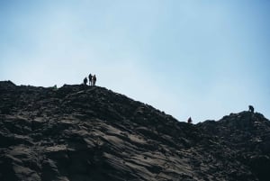 Reykjavik: Guided Tour to Volcano and Reykjanes Geopark