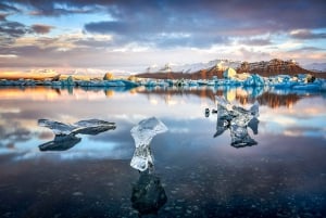 Reykjavik: Gita guidata di un giorno intero alla laguna del ghiacciaio di Jökulsárlón
