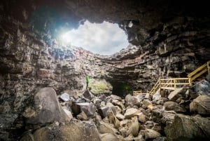 Reykjavik: Lava Cave, Hot Springs, Horses & Waterfalls Tour