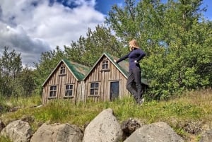 Reykjavik: Lava Cave, Hot Springs, Horses & Waterfalls Tour