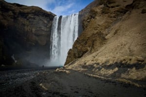 Reykjavik: Natural Ice Cave Tour Guided Adventure