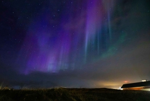 Reykjavik: Northern Lights Evening Adventure Guided Tour