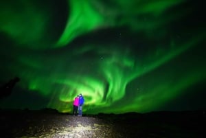 Reykjavik: Northern Lights Tour by 4x4 Sprinter