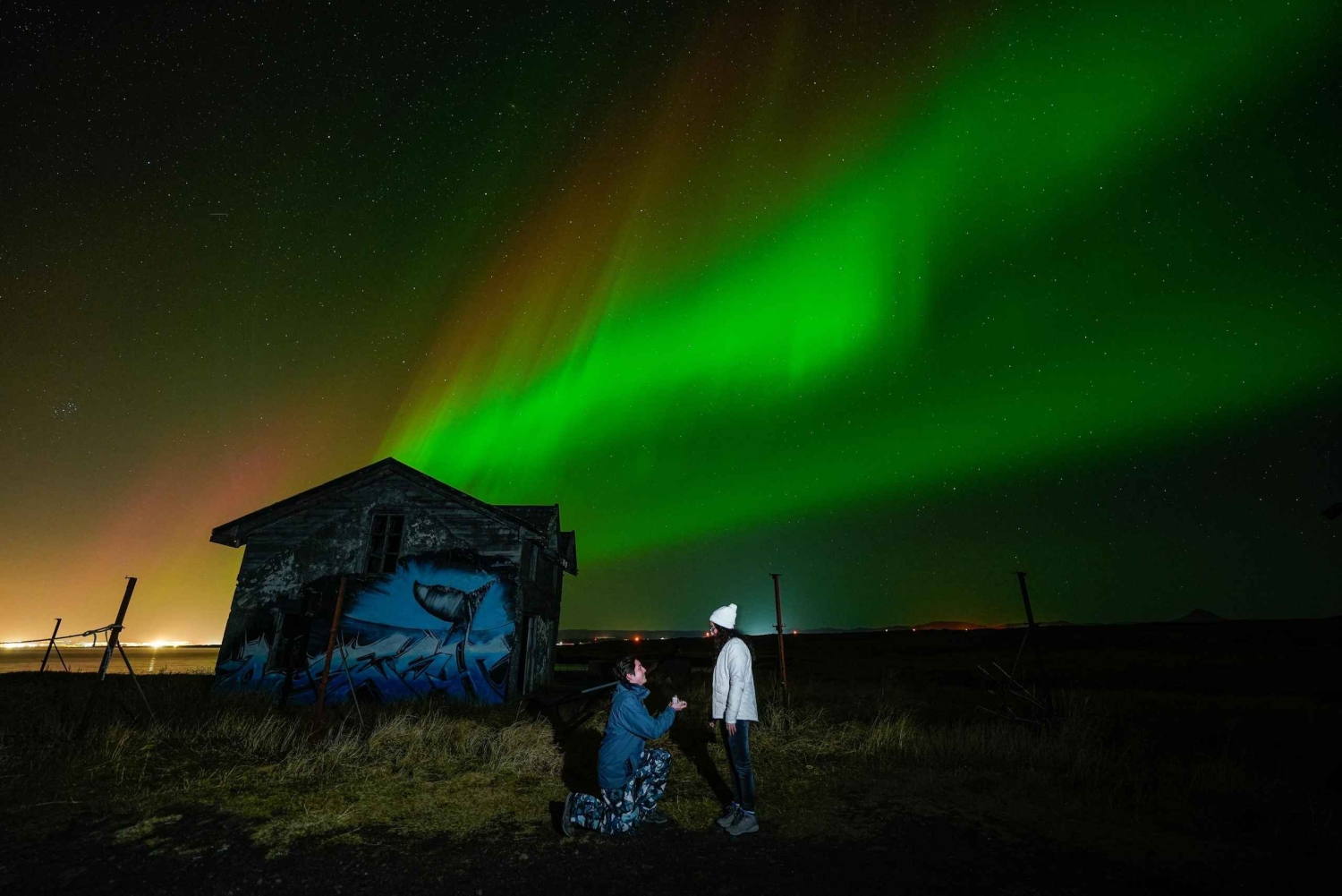 Reykjavik: Northern Lights Tour with Private Photographer