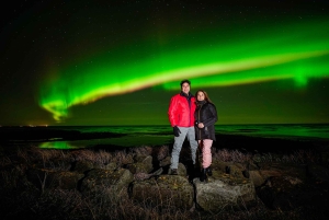 Reykjavik: Northern Lights Tour with Private Photographer