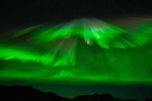 Reykjavik: Northern Lights Tour with Private Photographer