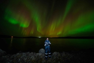 Reykjavik: Northern Lights Tour with Private Photographer