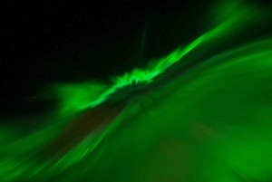 Reykjavik: Northern Lights Tour with Private Photographer