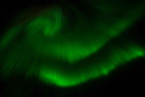 Reykjavik: Northern Lights Tour with Private Photographer