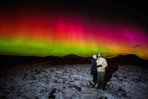 Reykjavik: Northern Lights Tour with Private Photographer