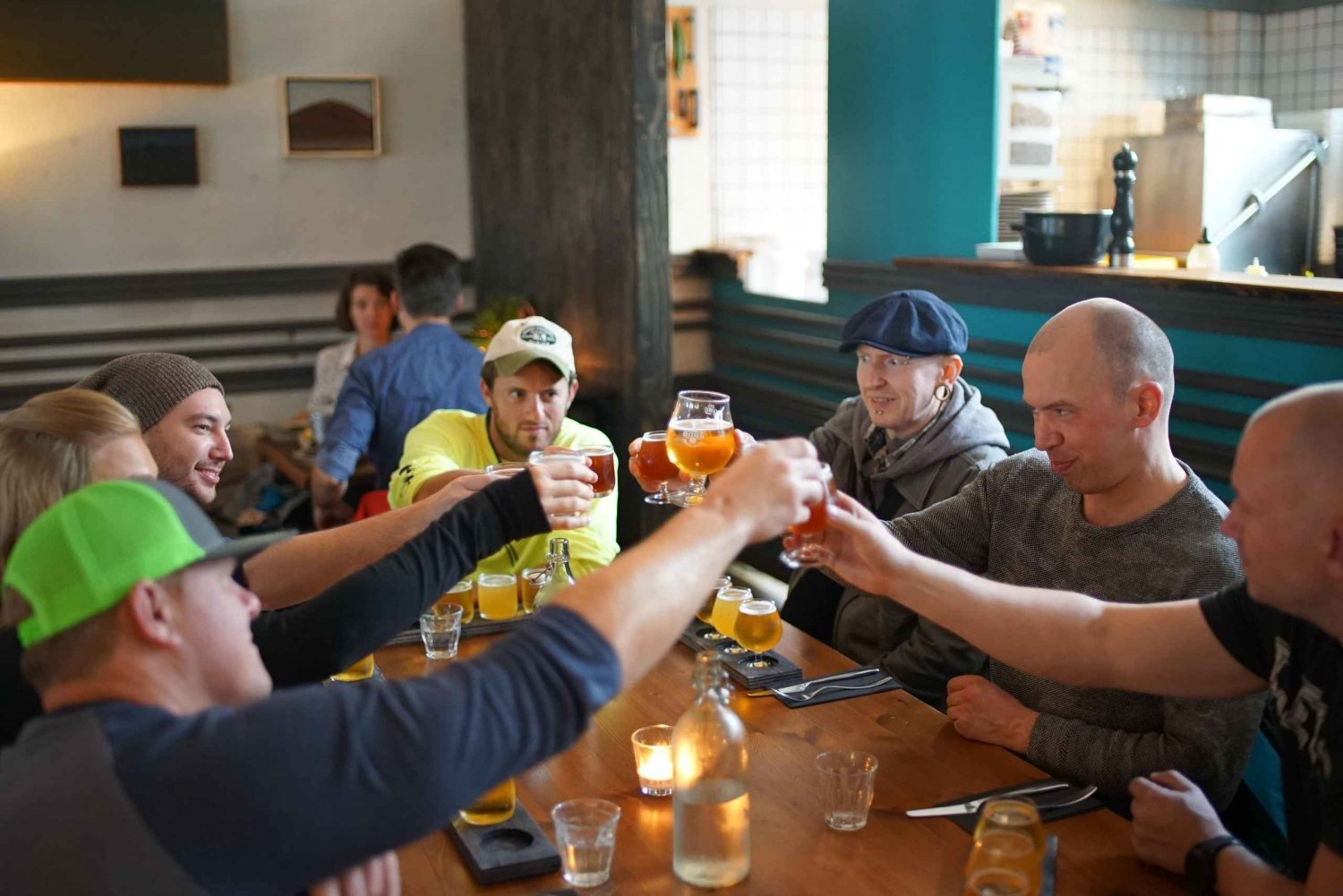 Reykjavik: Private Beer and Booze Tasting Tour