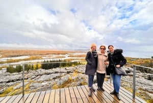 Golden Circle : Private Guided Day Tour