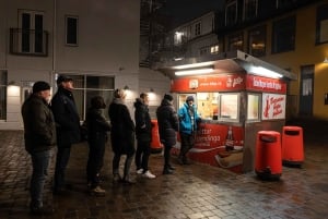 Reykjavik: Privat byvandring med folklore og madtur
