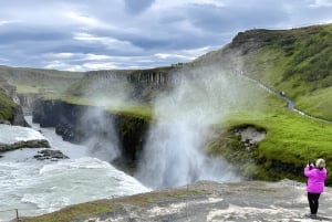 Reykjavík: Private Golden Circle Tour in Multiple Languages