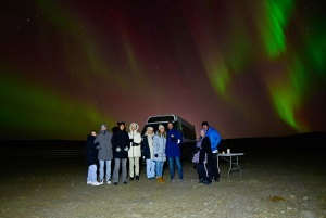 Northern Lights & Hot Choco: Private 4x4 Tour from Reykjavik