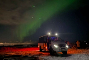 Northern Lights & Hot Choco: Private 4x4 Tour from Reykjavik