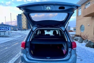 レイキャヴィーク：ケプラヴィーク空港（KEF）との間のプライベート送迎サービスをご利用いただけます