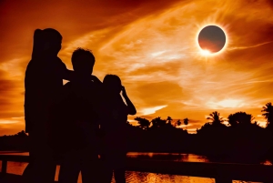 Reykjavík: Reykjanes Peninsula with Total Solar Eclipse 2026