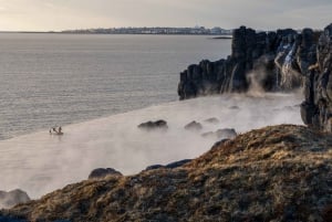 Reykjavik: Sky Lagoon Admission Including Transfer