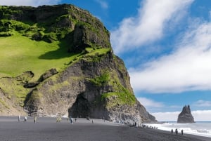 Reykjavik: Small Group South Coast Tour with Spanish Guide