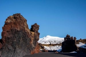 Reykjavik: Snaefellsnes og Kirkjufell med guidet minibusstur