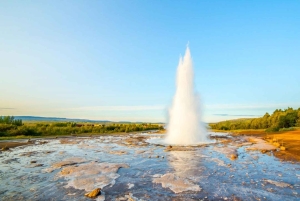 Matinée Soak & Sund et Cercle d'or privé depuis Reykjavík