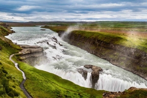 Matinée Soak & Sund et Cercle d'or privé depuis Reykjavík