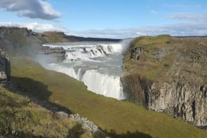 Reykjavik: Tailor-Made 10-Person Exploration Tour