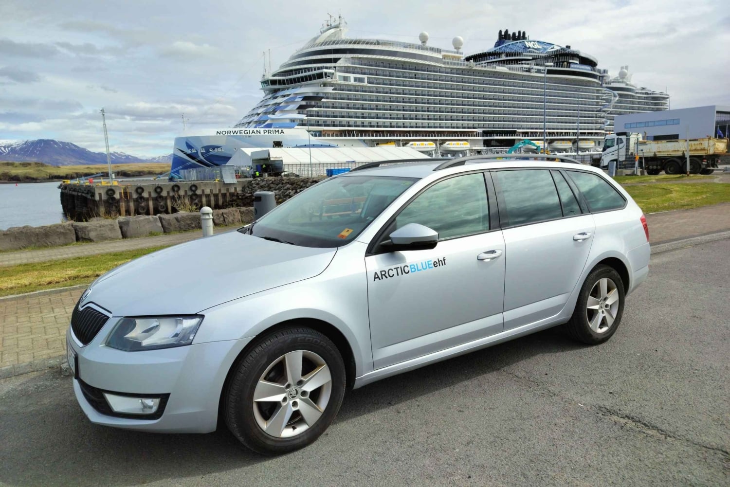 Reykjavik transfer naar Keflavik luchthaven KEF