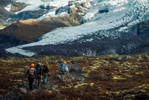 Reykjavik: Escursione al ghiacciaio Vatnajökull e Jökulsárlón con foto