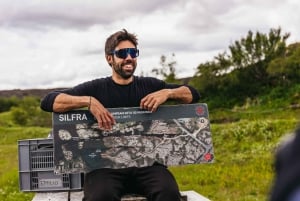 Silfra: Fissure Snorkeling Tour with Underwater Photos