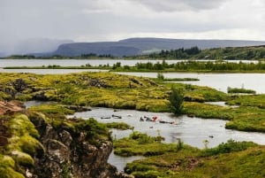 Silfra: Fissure Snorkeling Tour with Underwater Photos