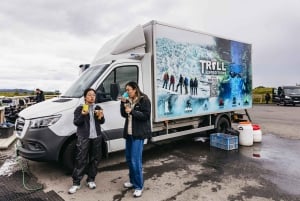 Silfra: Fissure Snorkeling Tour with Underwater Photos