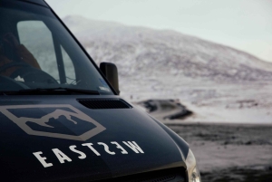 スカールファバッキ：ゴールデンサークル小グループ1日ツアー