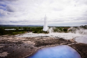 スカールファバッキ：ゴールデンサークル小グループ1日ツアー