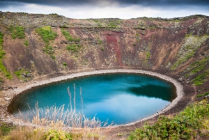 Small-Group Golden Circle & Blue Lagoon Tour with Admission