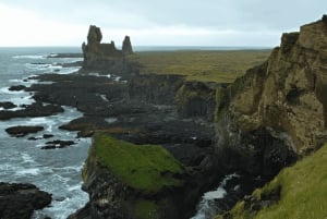 Reykjavik: Small-Group Snaefellsnes Peninsula Adventure Tour
