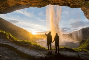 South Coast Adventure: Small Group Day Tour from Reykjavik