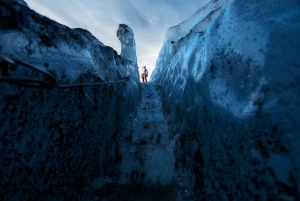 Islannin etelärannikko: 2-päiväinen Blue Ice Cave & Jokulsarlon -kierros