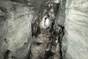 Costa sul e caverna de gelo Katla saindo de Reykjavik e Vik