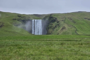 Private Day Tour South Coast with Glacier Walk