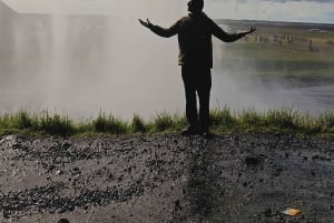 Private Day Tour South Coast with Glacier Walk